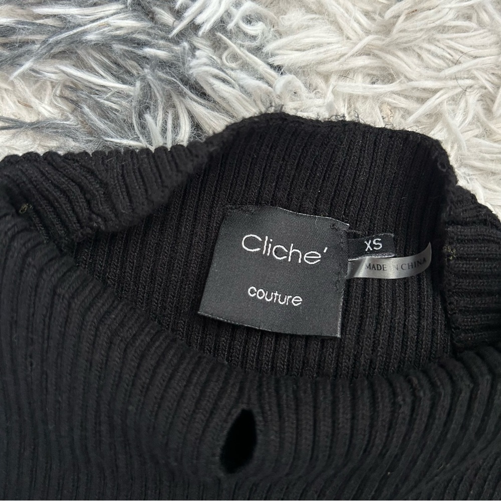 Cliche Couture Ribbed Keyhole Top - Picture 5 of 6